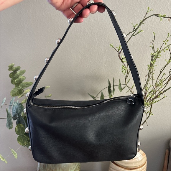 Universal thread studded shoulder bag purse - Picture 2 of 8